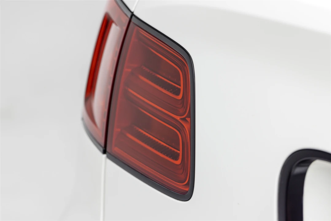 2020 Bentley Bentayga - Image 30 of 31