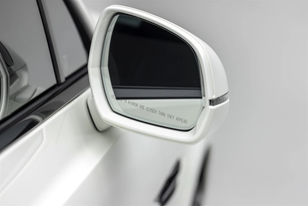 2020 Bentley Bentayga - Image 25 of 31