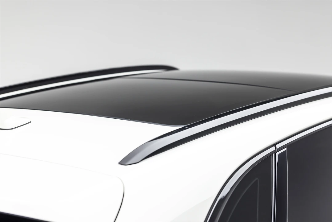 2020 Bentley Bentayga - Image 27 of 31