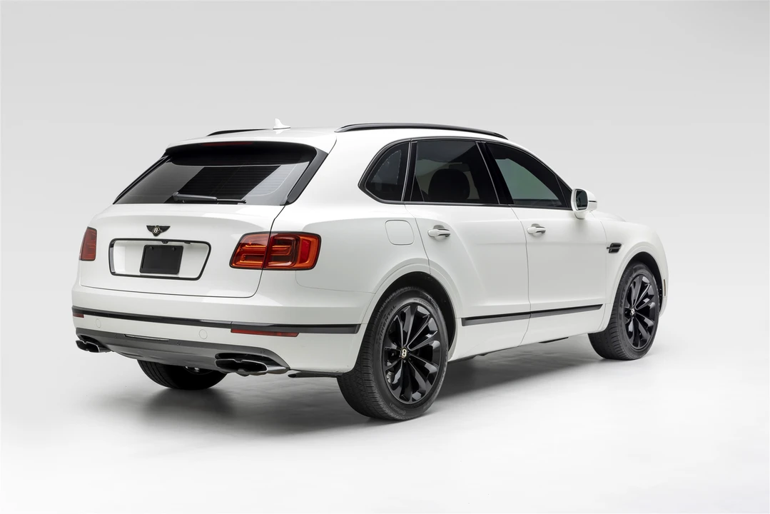 2020 Bentley Bentayga - Image 15 of 31
