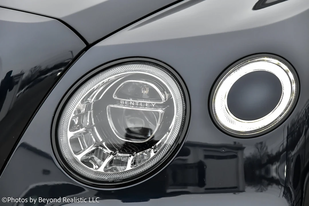 2020 Bentley Bentayga - Image 12 of 21