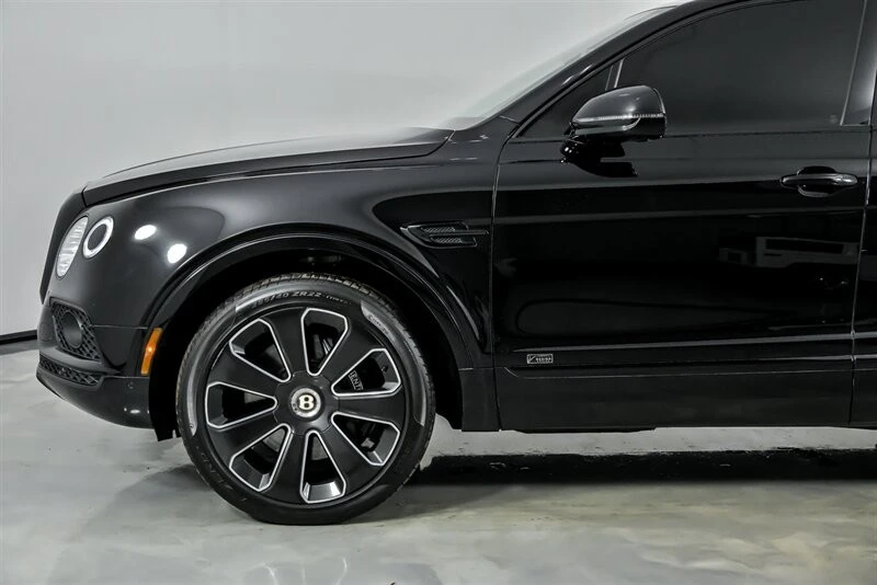 2020 Bentley Bentayga - Image 6 of 21