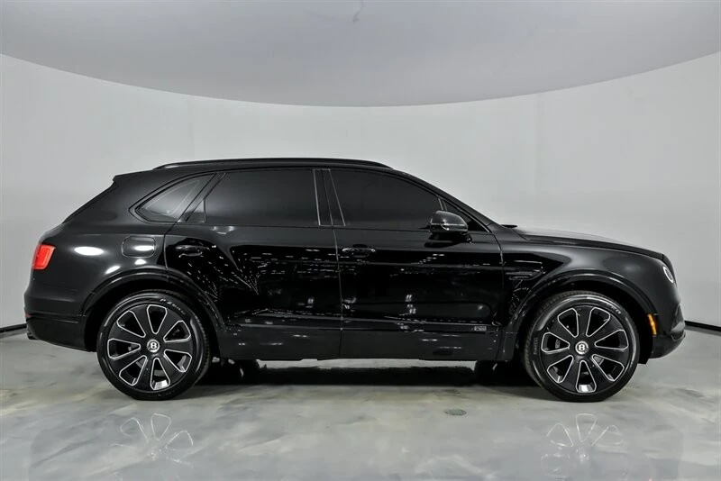2020 Bentley Bentayga - Image 13 of 21