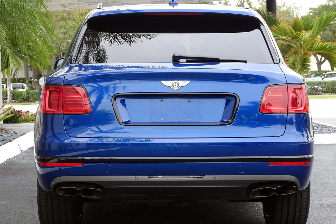 2020 Bentley Bentayga - Image 5 of 6