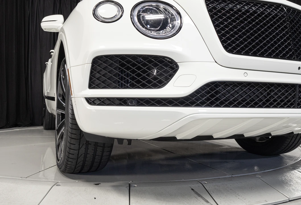 2020 Bentley Bentayga Mulliner - Image 29 of 31