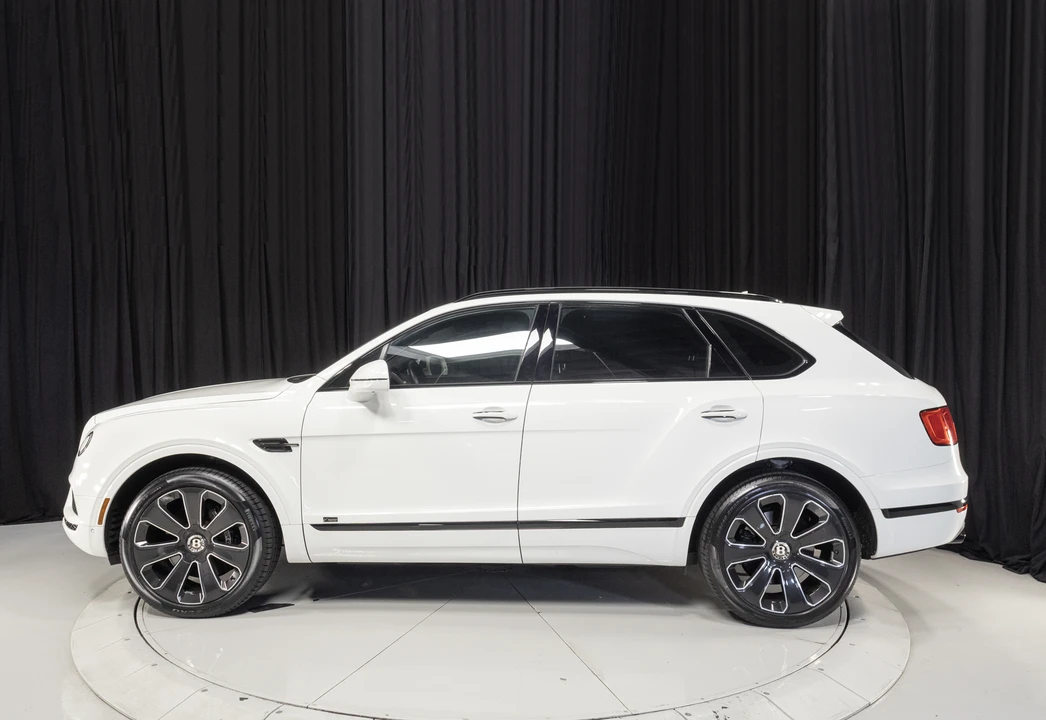 2020 Bentley Bentayga Mulliner - Image 23 of 31