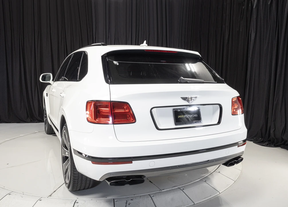2020 Bentley Bentayga Mulliner - Image 19 of 31