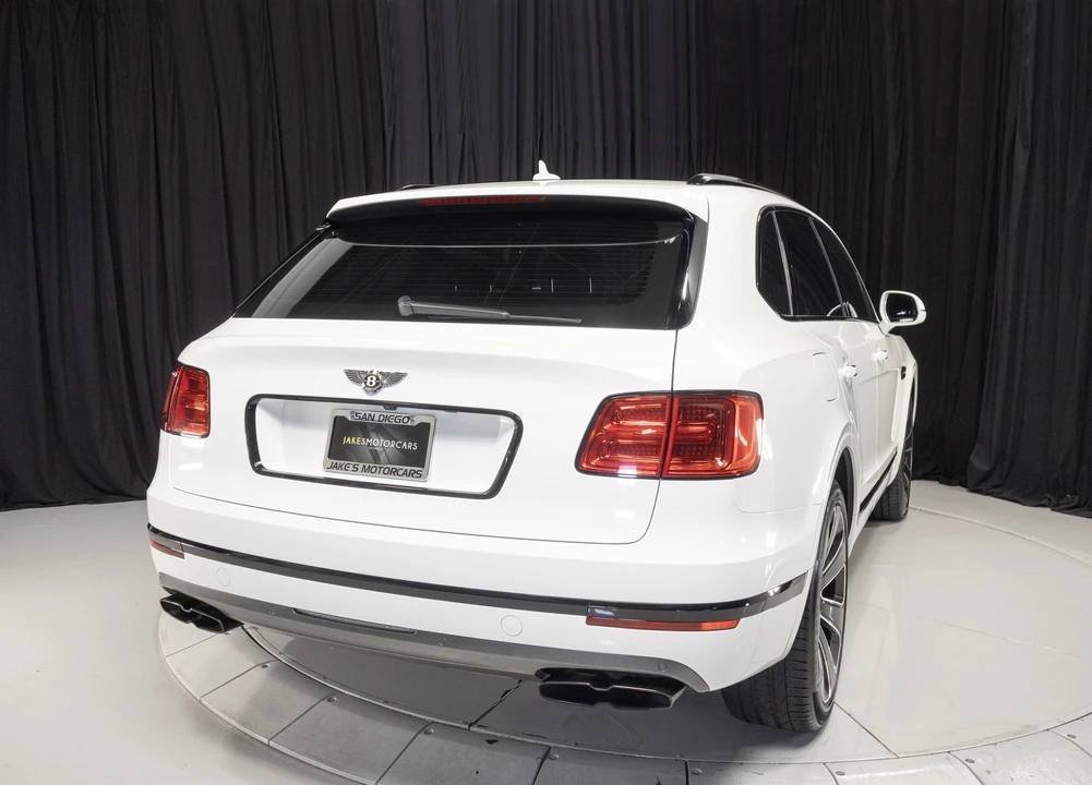2020 Bentley Bentayga Mulliner - Image 16 of 31