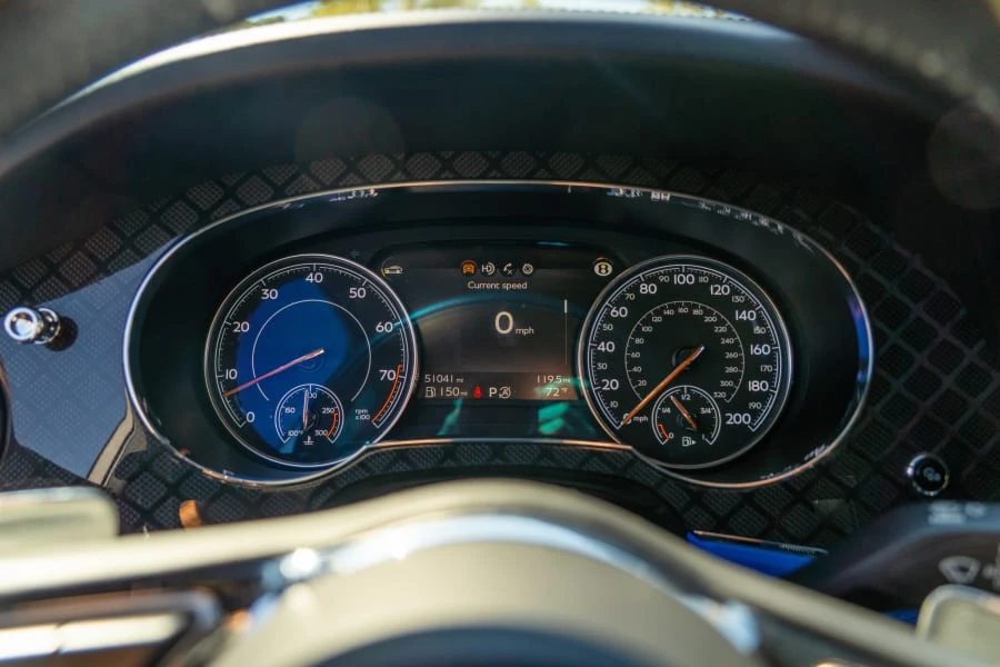 2020 Bentley Bentayga - Image 23 of 31