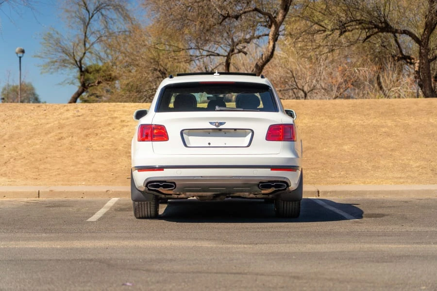 2020 Bentley Bentayga - Image 5 of 31