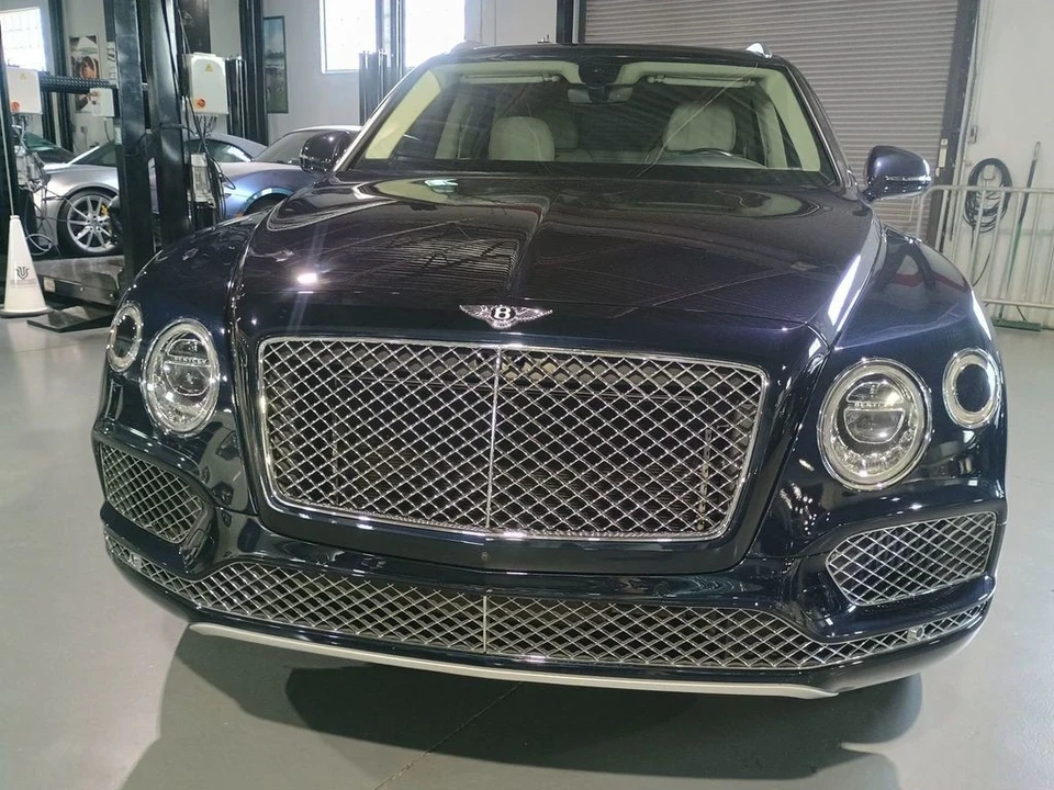 2020 Bentley Bentayga - Image 8 of 12