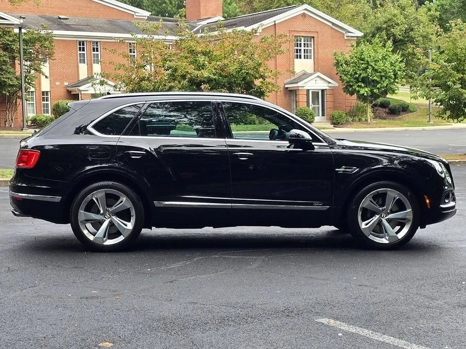 2020 Bentley Bentayga - Image 7 of 20