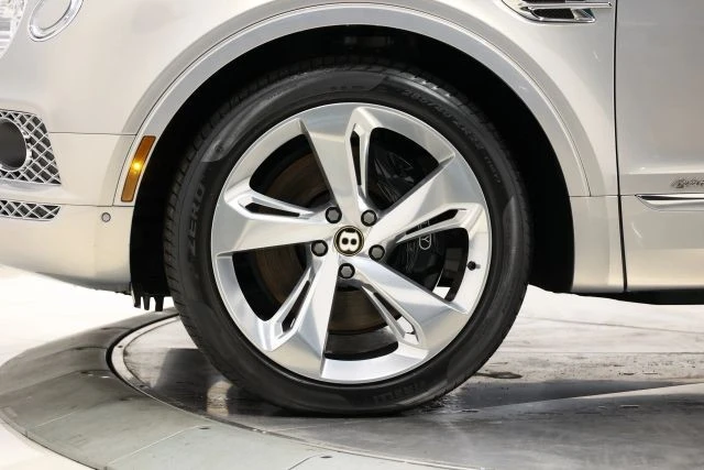 2020 Bentley Bentayga - Image 8 of 12