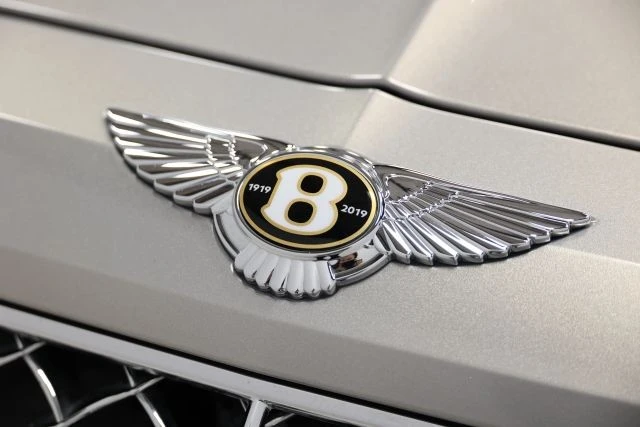 2020 Bentley Bentayga - Image 5 of 12