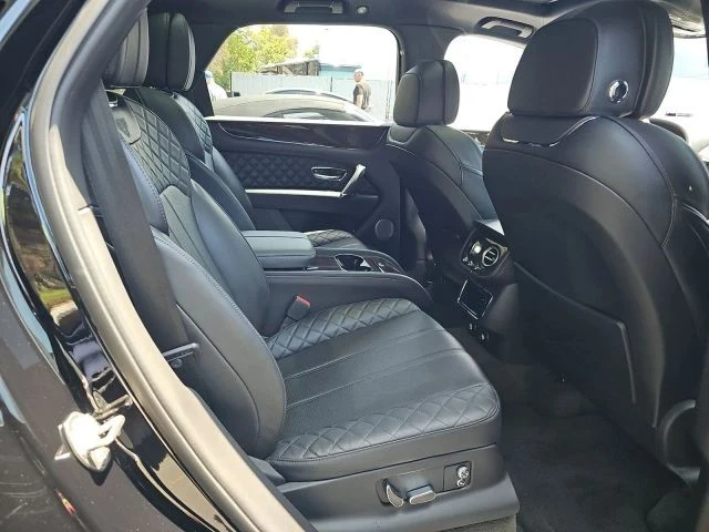 2020 Bentley Bentayga - Image 11 of 16