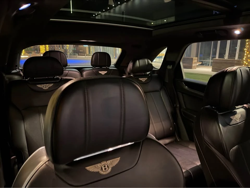 2020 Bentley Bentayga - Image 2 of 8