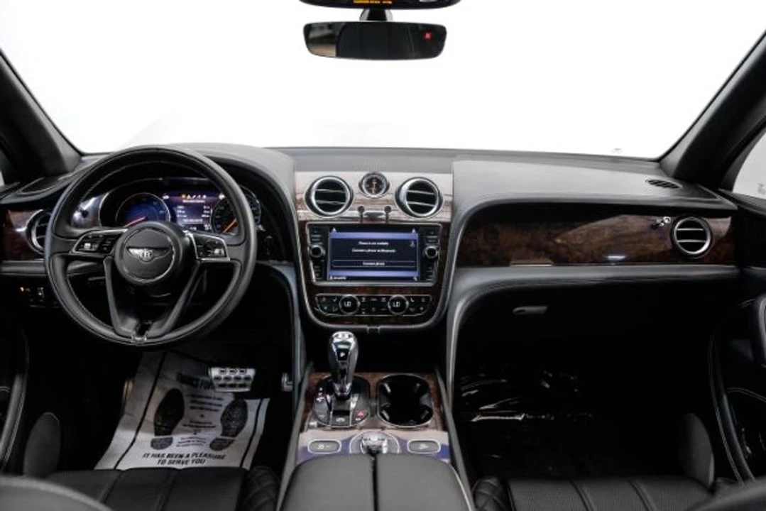 2020 Bentley Bentayga Mulliner - Image 19 of 21
