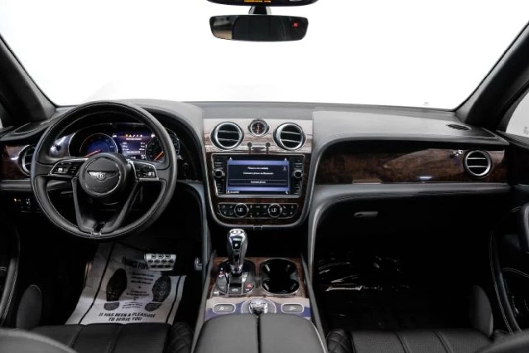 2020 Bentley Bentayga Mulliner - Image 19 of 21