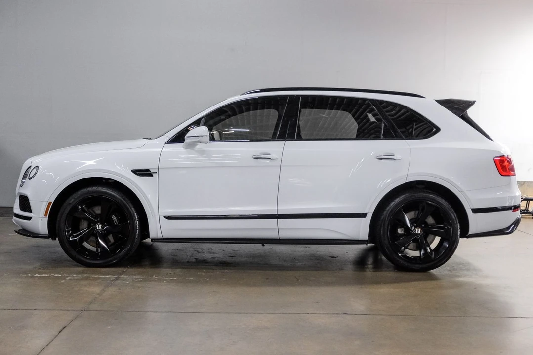2020 Bentley Bentayga Mulliner - Image 15 of 21