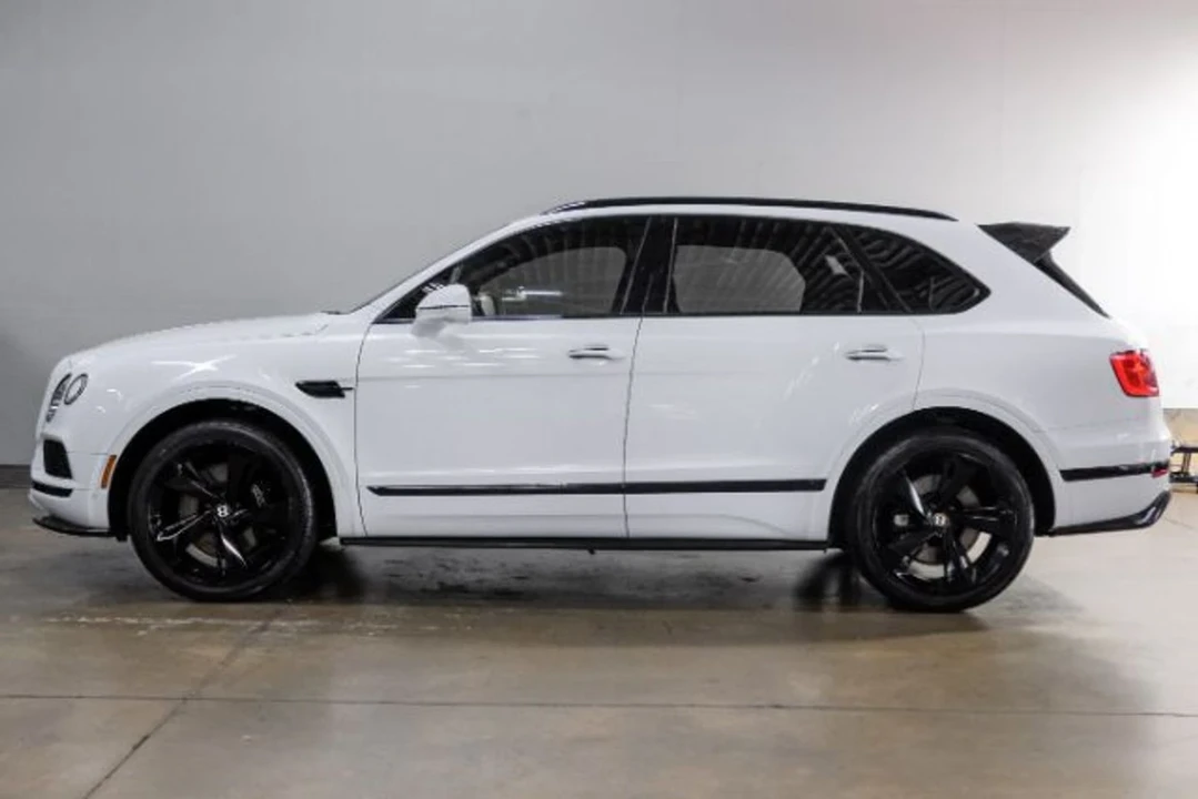 2020 Bentley Bentayga Mulliner - Image 15 of 21