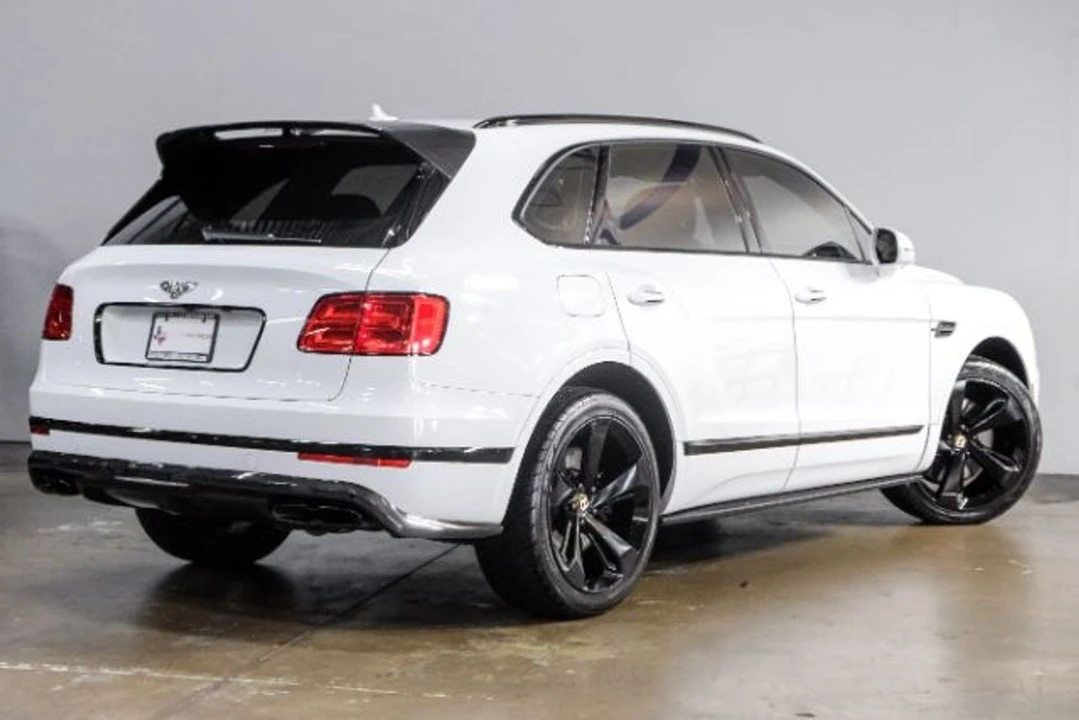 2020 Bentley Bentayga Mulliner - Image 11 of 12
