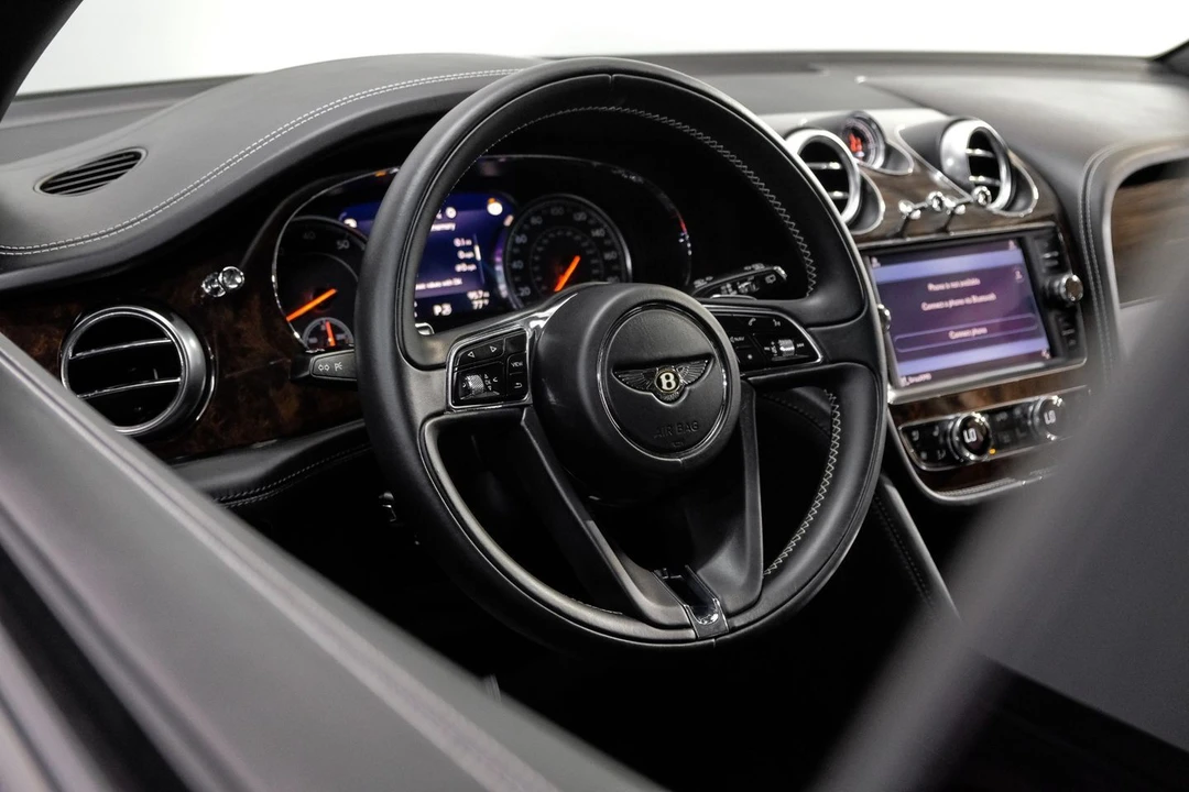 2020 Bentley Bentayga Mulliner - Image 20 of 21