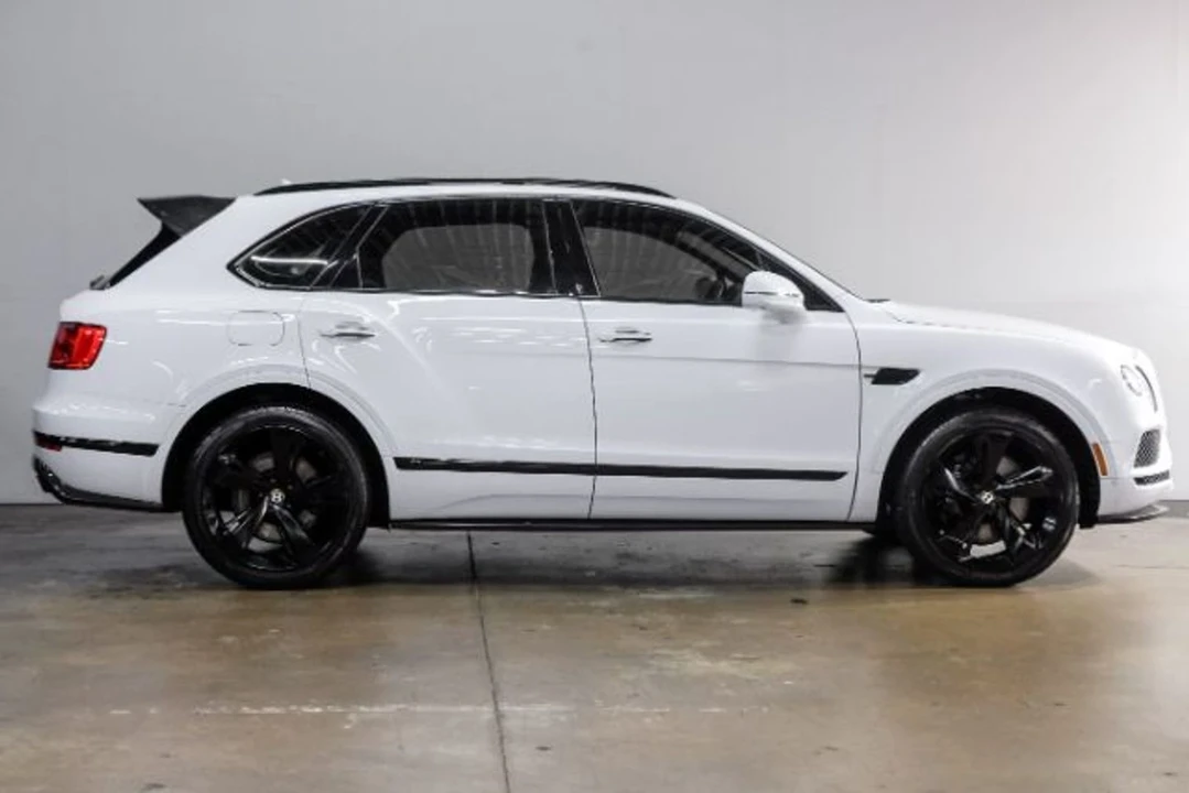 2020 Bentley Bentayga Mulliner - Image 10 of 21