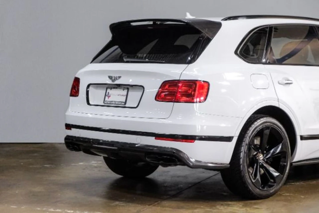 2020 Bentley Bentayga Mulliner - Image 12 of 12