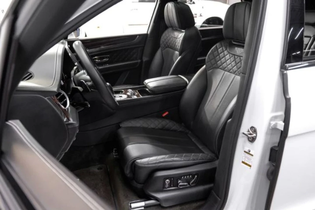 2020 Bentley Bentayga Mulliner - Image 4 of 21