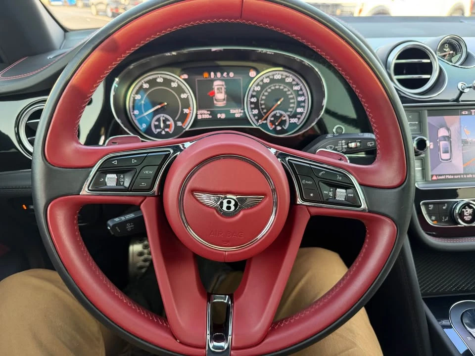 2020 Bentley Bentayga - Image 13 of 15
