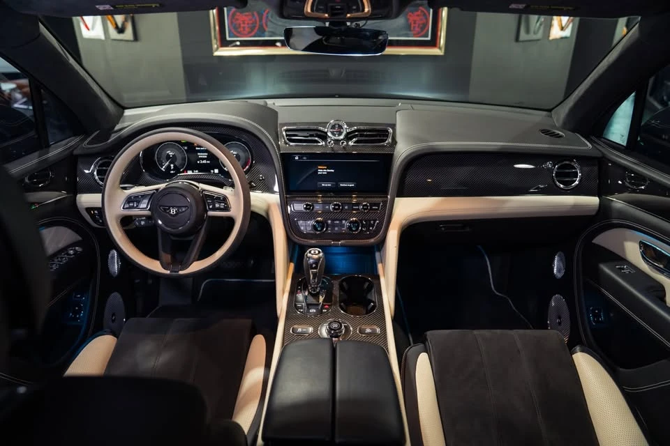 2020 Bentley Bentayga - Image 5 of 20