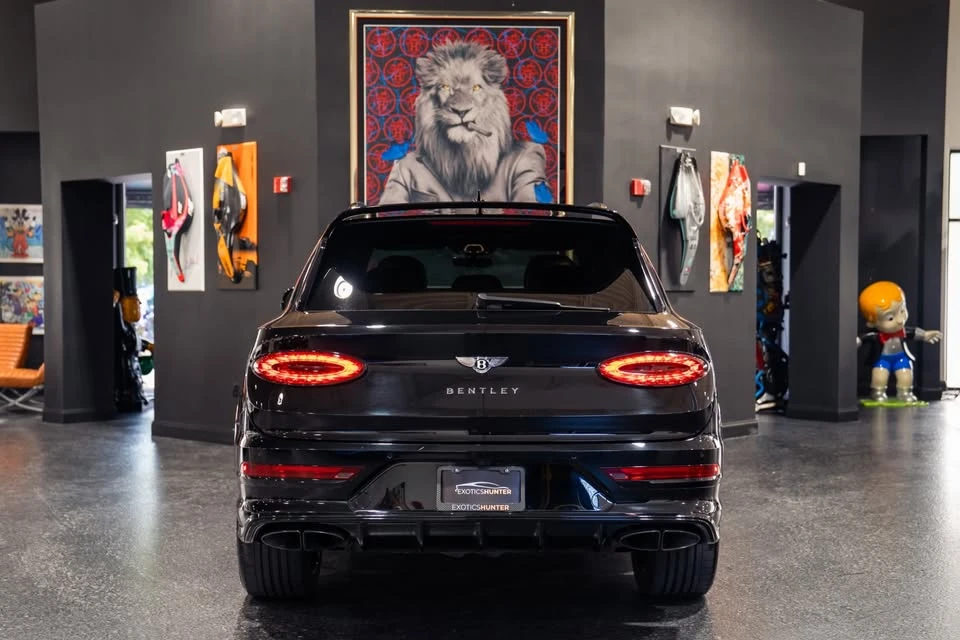 2020 Bentley Bentayga - Image 10 of 20