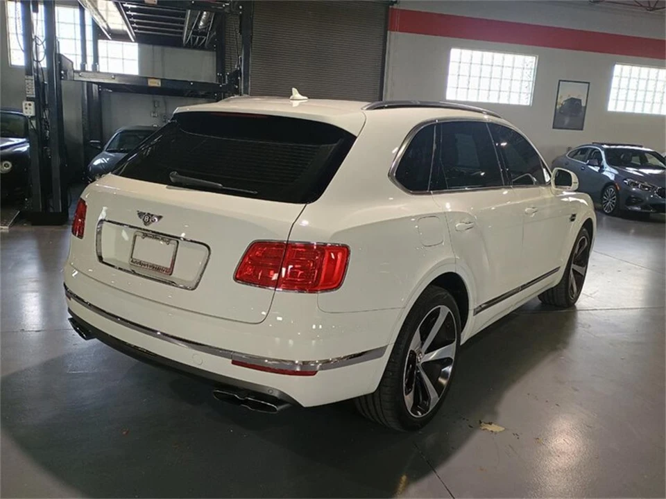 2020 Bentley Bentayga - Image 5 of 31