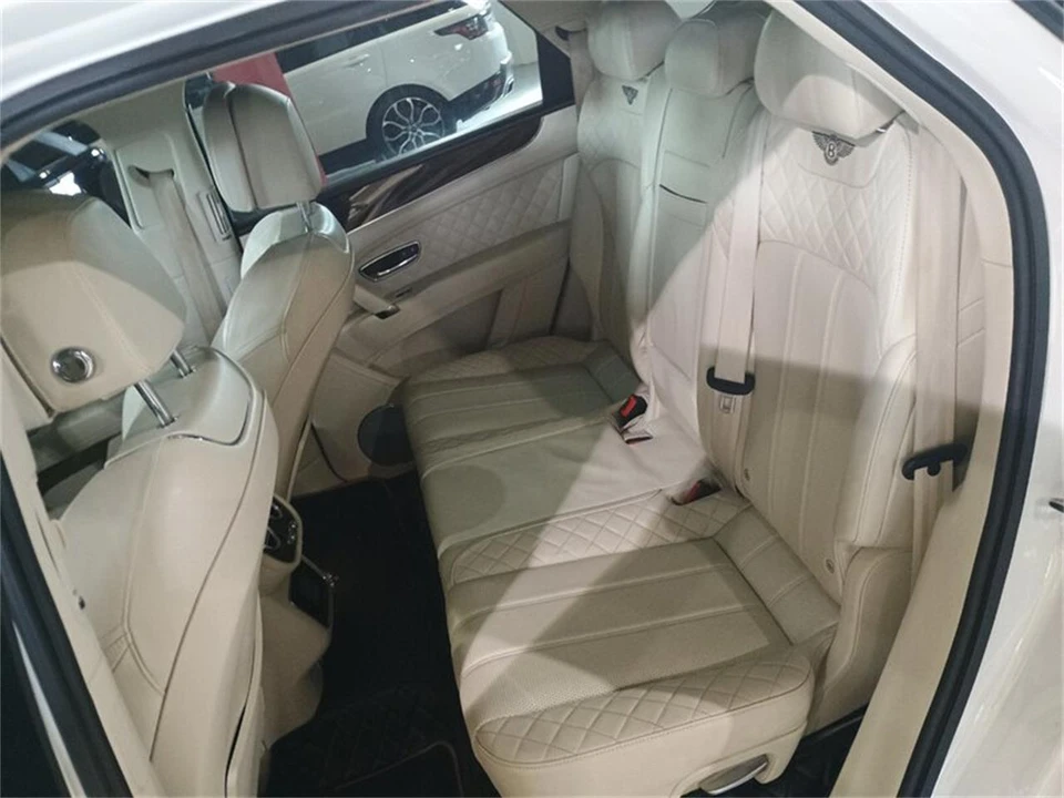 2020 Bentley Bentayga - Image 31 of 31