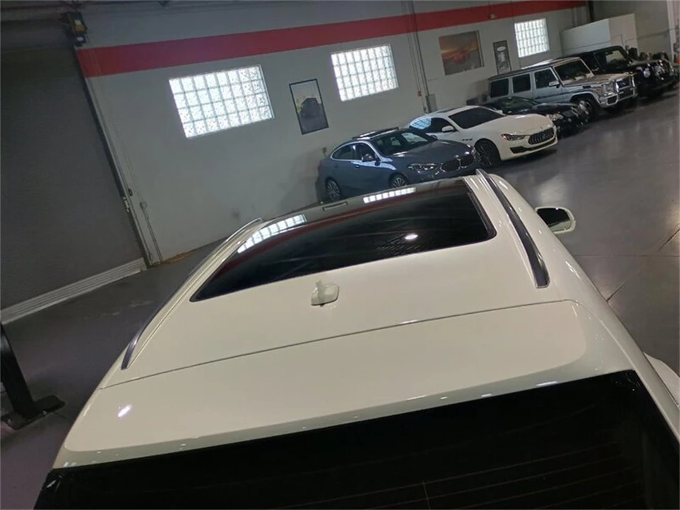 2020 Bentley Bentayga - Image 11 of 31