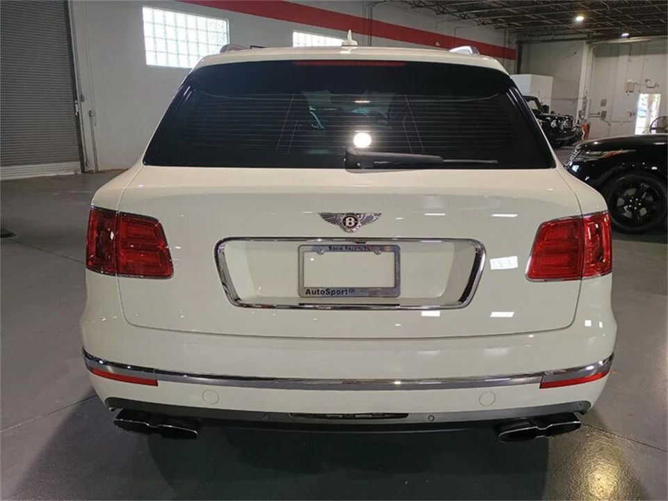 2020 Bentley Bentayga - Image 4 of 31