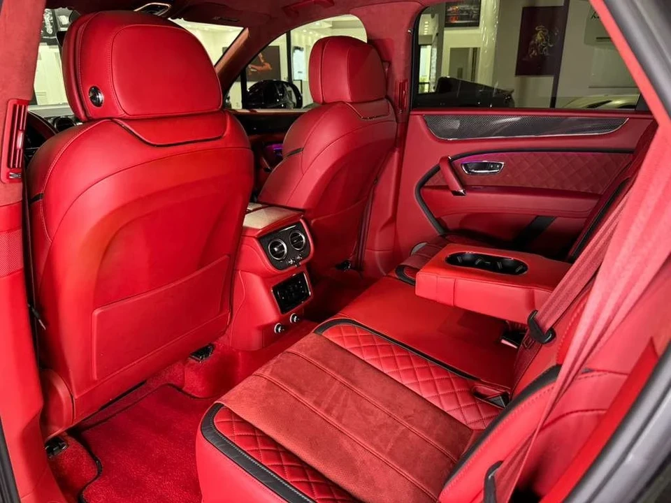 2020 Bentley Bentayga Speed - Image 11 of 12