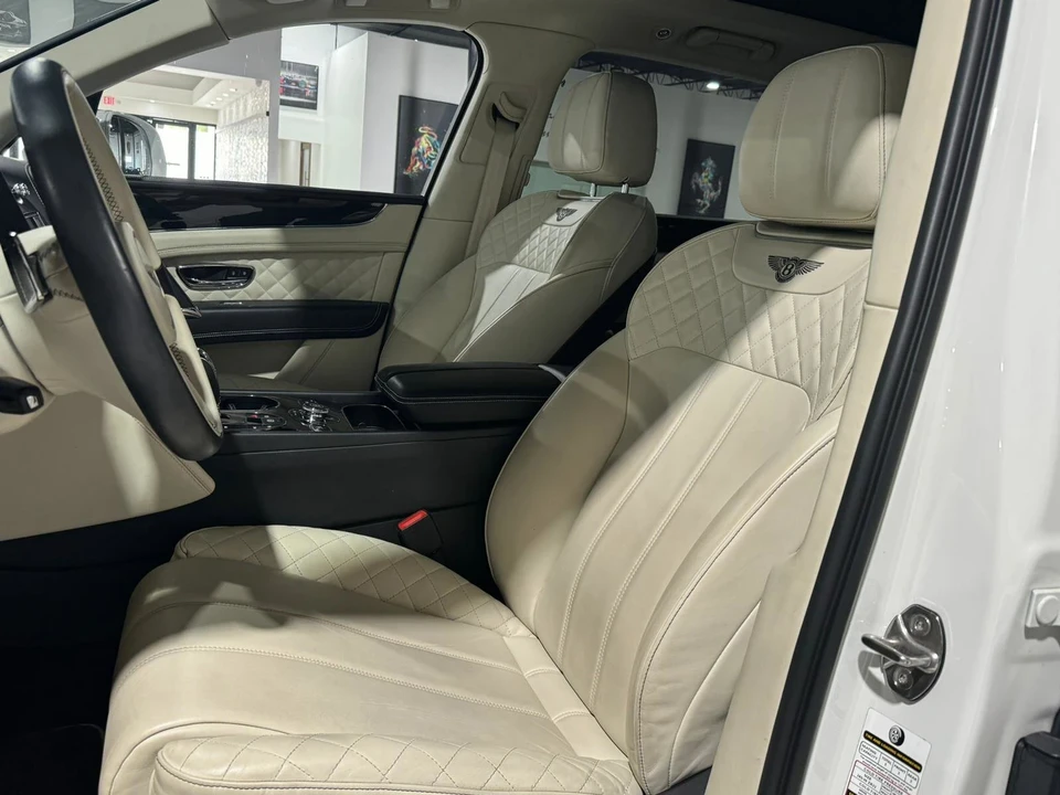 2020 Bentley Bentayga Speed - Image 9 of 12
