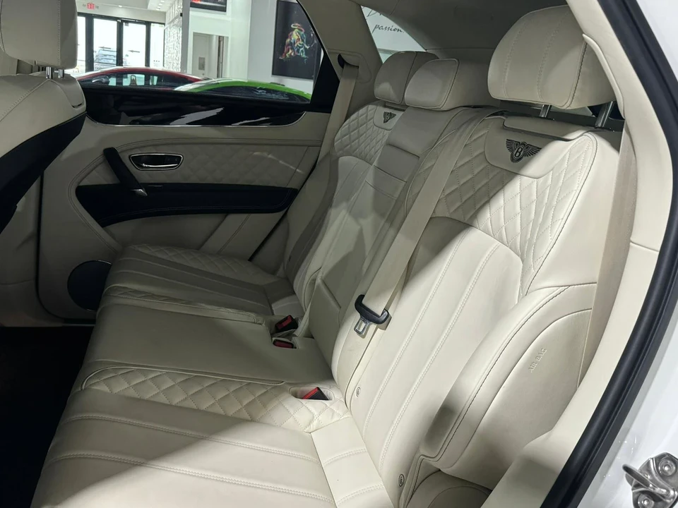 2020 Bentley Bentayga Speed - Image 10 of 12