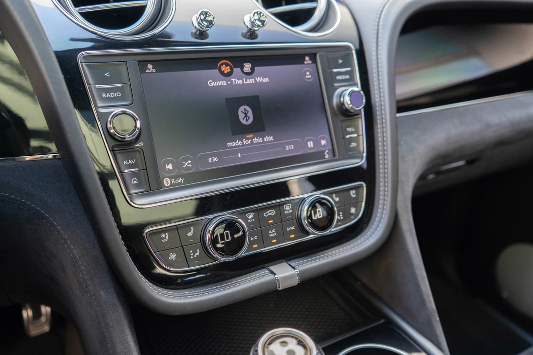 2020 Bentley Bentayga Speed - Image 21 of 31