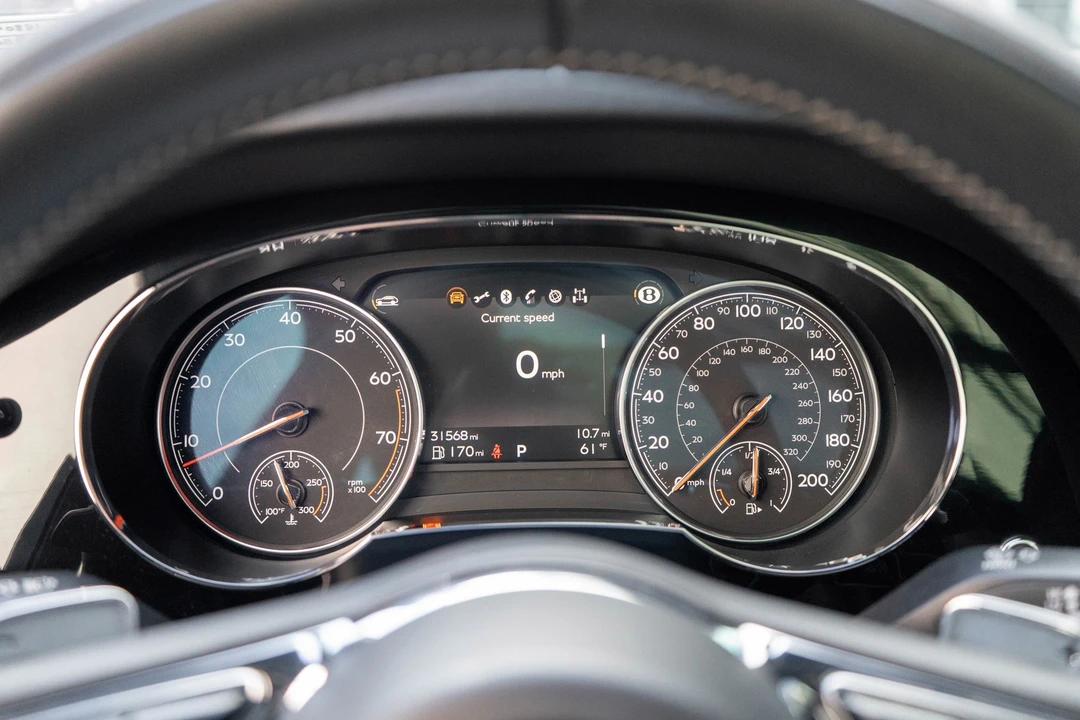 2020 Bentley Bentayga Speed - Image 13 of 31