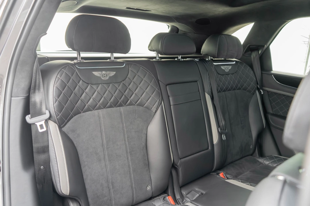 2020 Bentley Bentayga Speed - Image 27 of 31