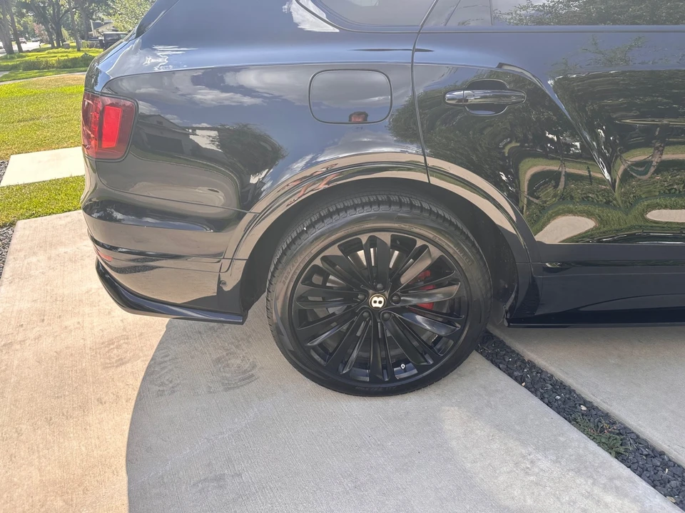 2020 Bentley Bentayga Speed - Image 6 of 31
