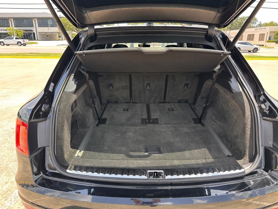 2020 Bentley Bentayga Speed - Image 28 of 31