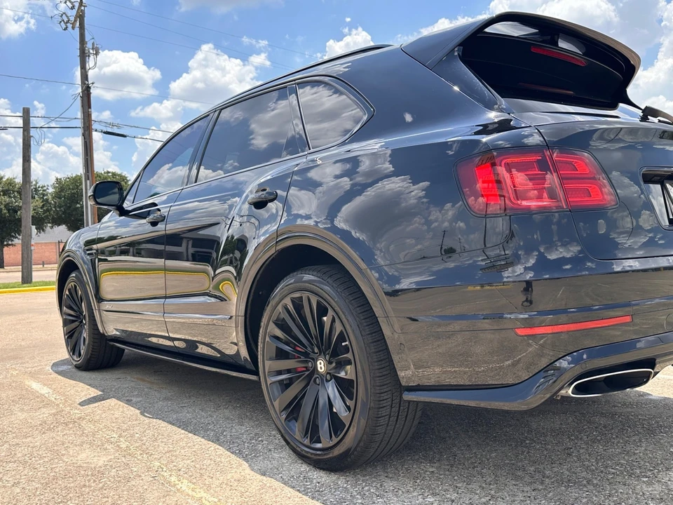 2020 Bentley Bentayga Speed - Image 27 of 31