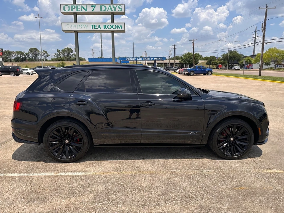 2020 Bentley Bentayga Speed - Image 24 of 31