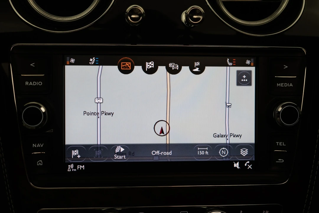 2020 Bentley Bentayga Speed - Image 17 of 21