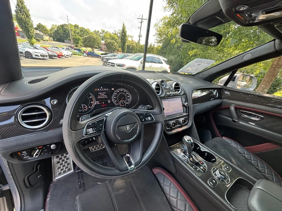 2020 Bentley Bentayga Speed - Image 24 of 31