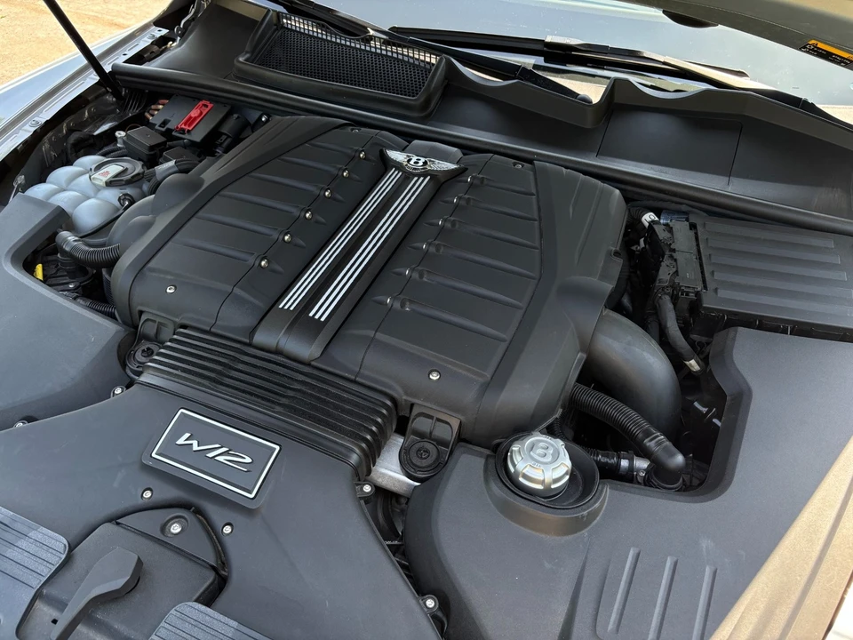 2020 Bentley Bentayga Speed - Image 19 of 31