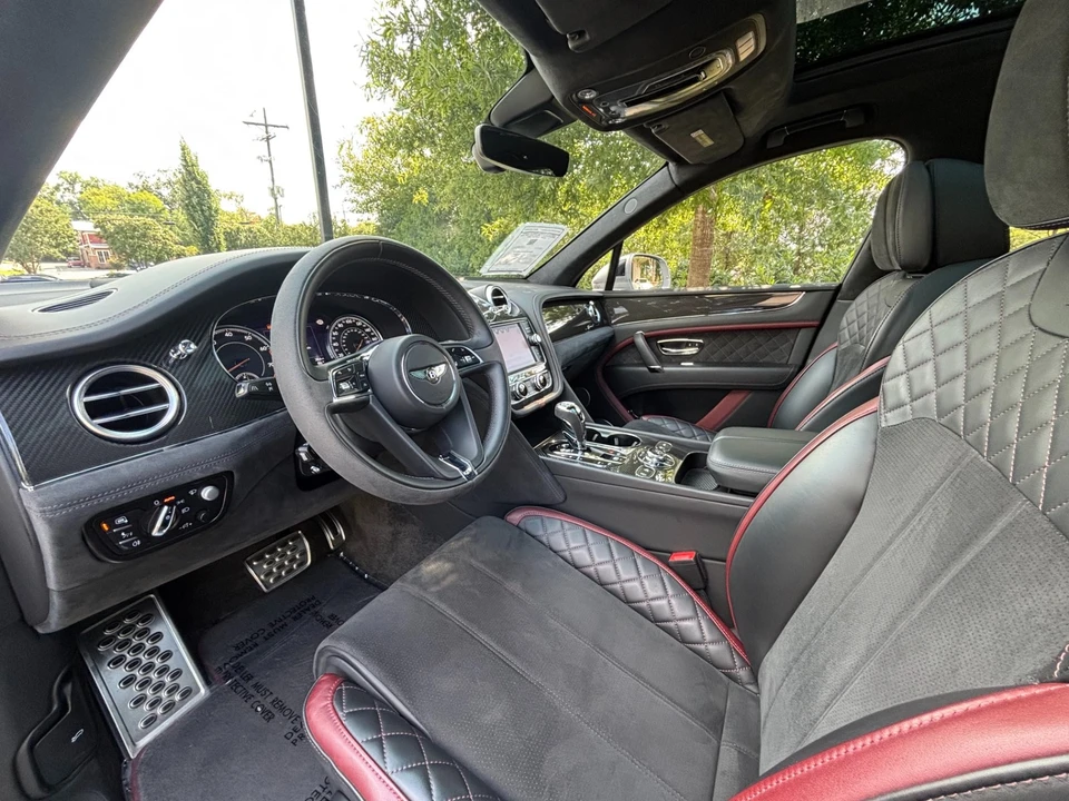 2020 Bentley Bentayga Speed - Image 23 of 31